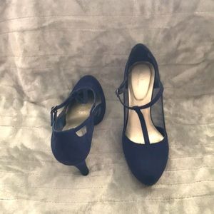 Worthington Navy Blue Sued Pump Size 10